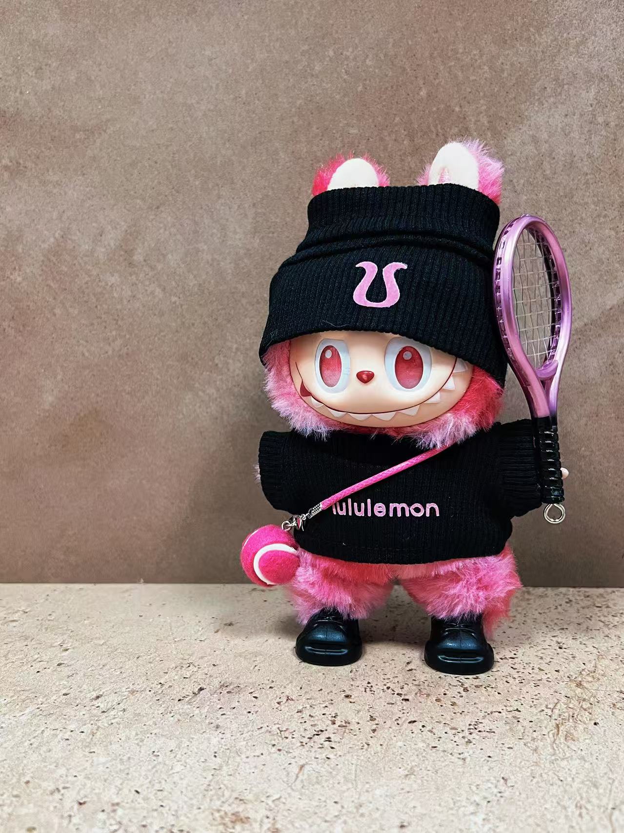 ラバーバックで人形のジャージを防ぐのです